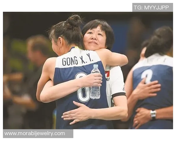 上海排球队的节奏解析与深度剖析排球运动的魅力与挑战 上海排球队的节奏解析与深度剖析排球运动的魅力与挑战