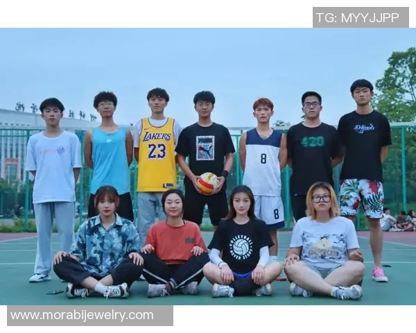 南京排球队的团队协作之道与成功秘诀探讨 南京排球队的团队协作之道与成功秘诀探讨