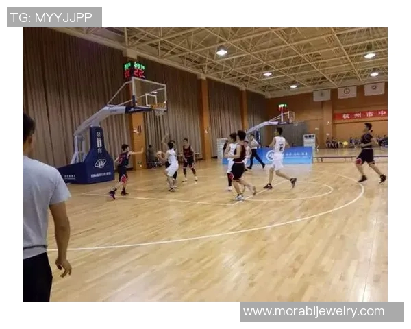 杭州篮球队运营分析:成功经验与失误教训的深度剖析 杭州篮球队运营分析:成功经验与失误教训的深度剖析