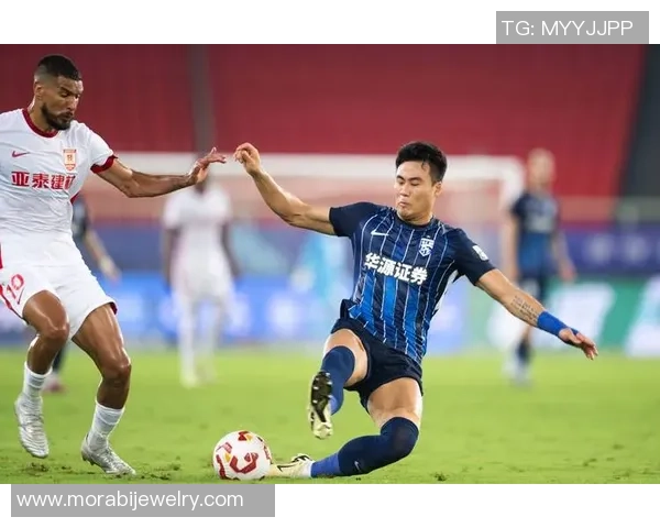 武汉足球队整体压制革新之路探索与未来展望